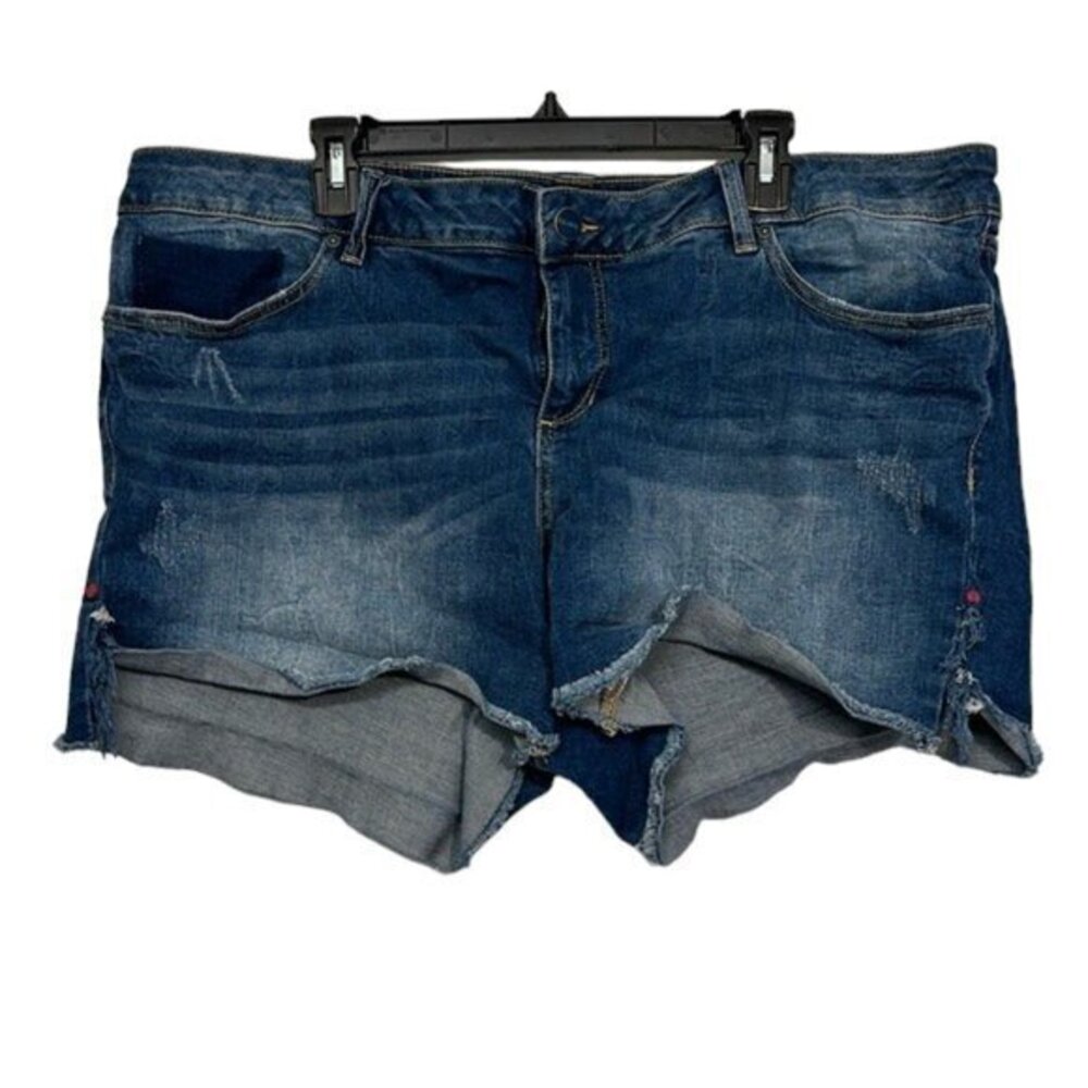 Plus Size Slink Jeans Curvy Stretch Distress Washed Shorts Size 22 EUC #0191